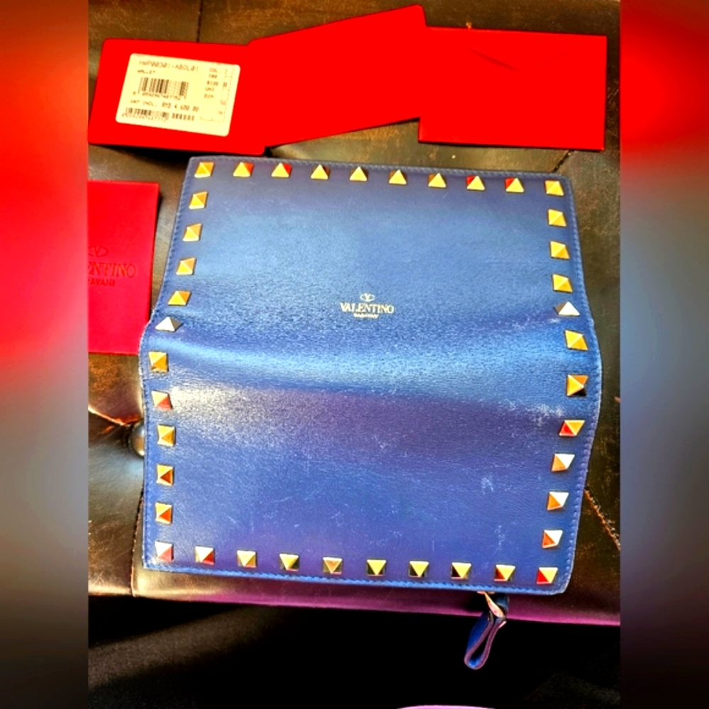 Valentino Rockstuds Mid Long CALFSKIN Leather Wallet Royal Blue Zip-Around - Picture 12 of 16